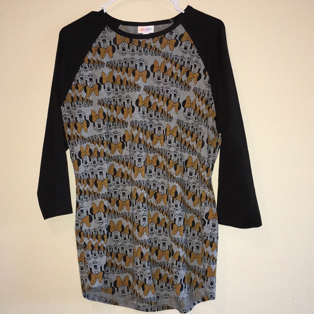 Lularoe Randy tee